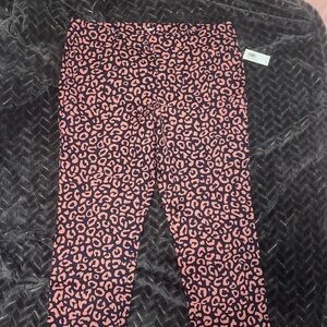 Old navy pixie animal print Capri